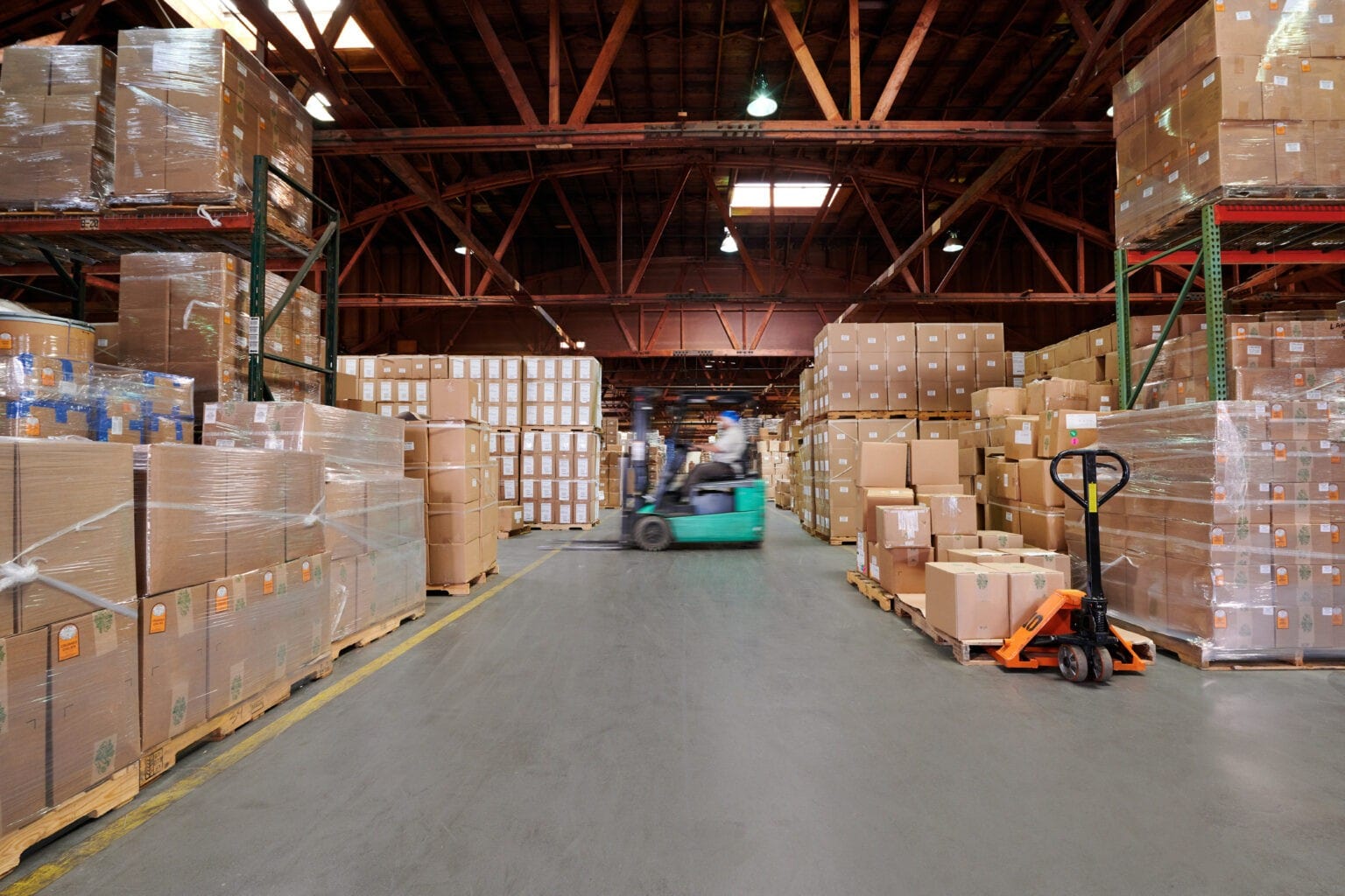 DWF Food & Paper Redistributors warehouse image DWF Food & Paper Redistributors warehouse image