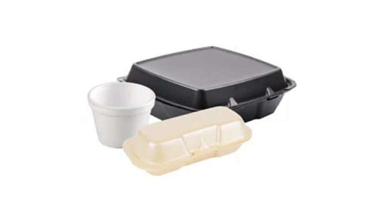 image of disposable food storage containers that DWF Food & Paper Redistributors may offer